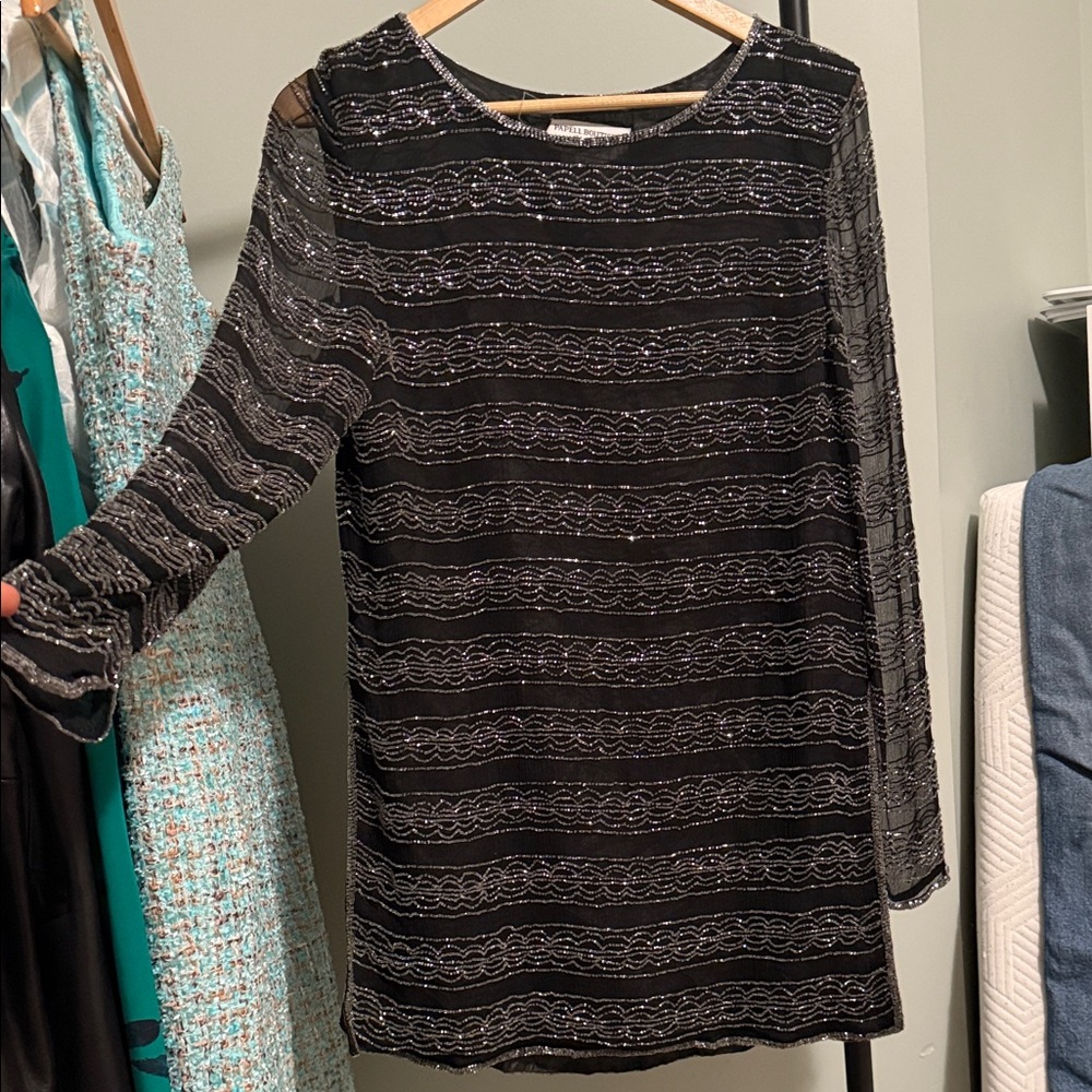 Papell Boutique Black and Silver Tunic Top